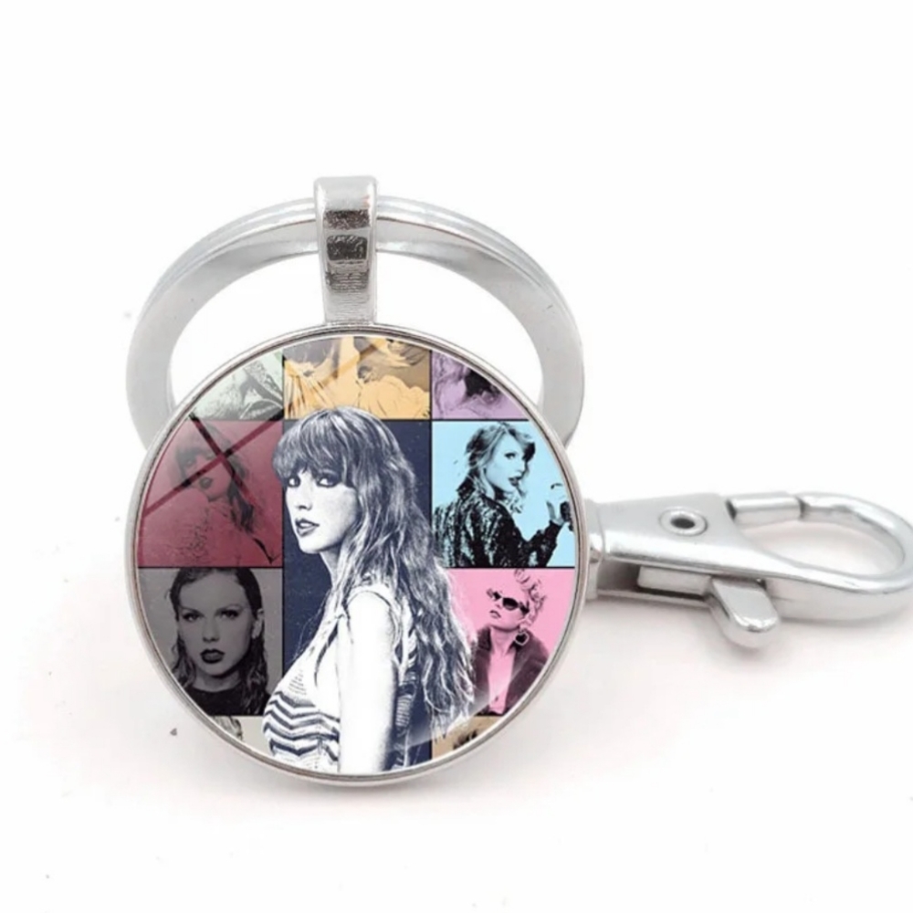 NWOT Taylor Swift Inspired Keychain